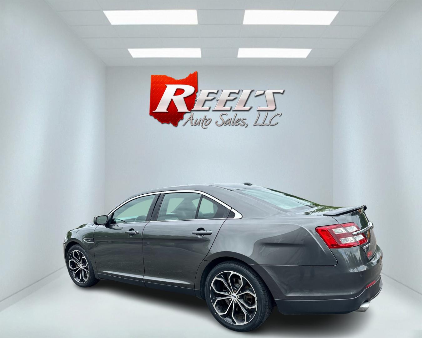 2019 Gray /Black Ford Taurus SHO AWD (1FAHP2KT0KG) with an 3.5L V6 DOHC 24V TWIN TURBO engine, 6-Speed Automatic transmission, located at 11115 Chardon Rd. , Chardon, OH, 44024, (440) 214-9705, 41.580246, -81.241943 - This 2019 Ford Taurus SHO AWD is a high-performance sedan that combines luxury and technology with its 3.5L twin-turbo EcoBoost V6 engine, producing 365 horsepower and 0-60 mph in just 5.2 seconds. The interior features heated and cooled front seats, blind spot monitoring, rear cross traffic alert, - Photo#8